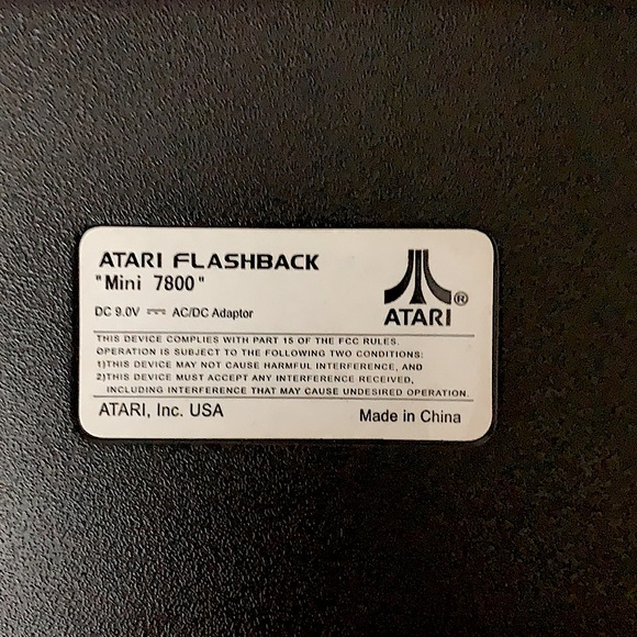 Atari Flashback Console - Picture 2 of 2